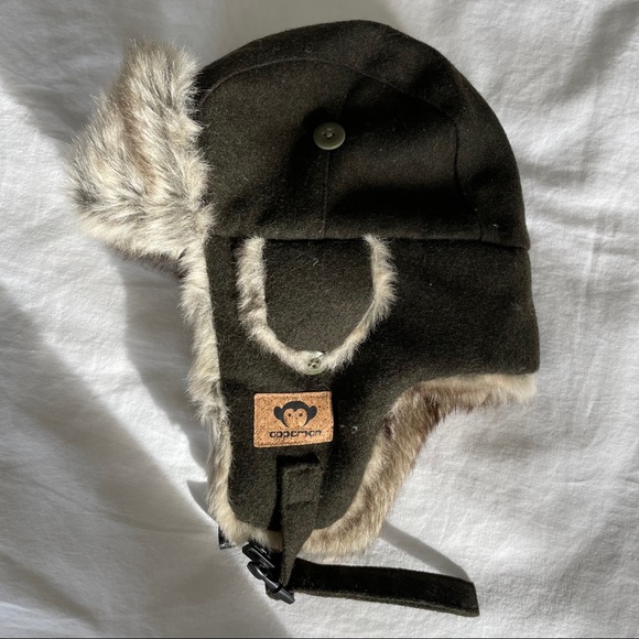 Appaman Other - Appaman Trapper Hat with Ear Flaps and Chin Strap
